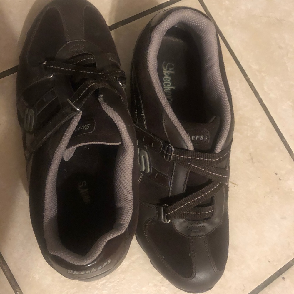 Slightly used Velcro Skechers